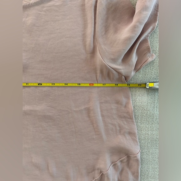 A New Day Light Pink Short Sleeve Tie Front Top Shirt. Size Medium. - Picture 5 of 8